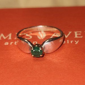 RETIRED James Avery Emerald Silver and Gold ring Size 5